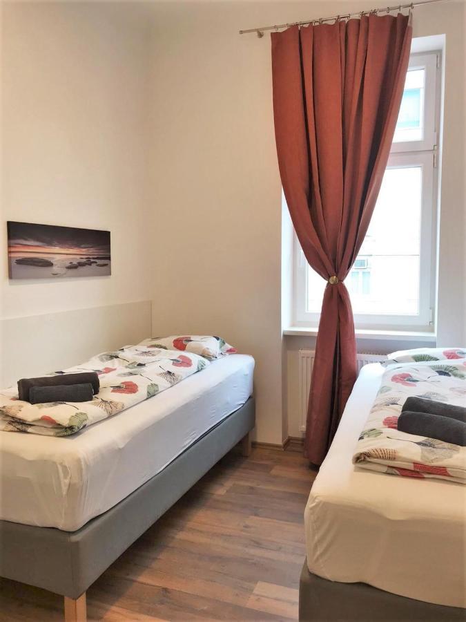 Apartment & Near Reumannplatz
